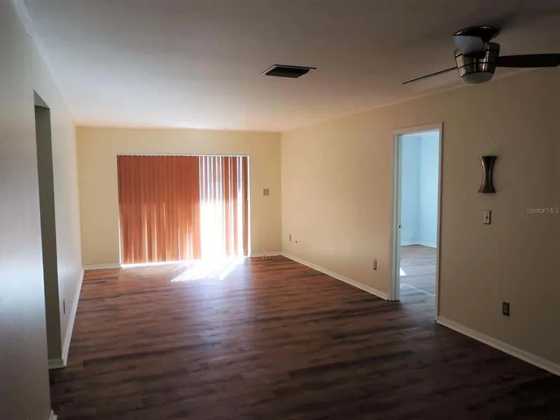 4606 W GRAY Street #101