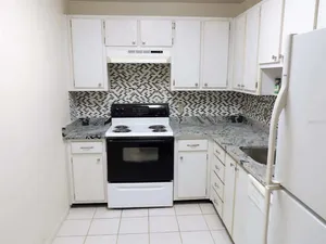 4606 W GRAY Street #101 - image 1