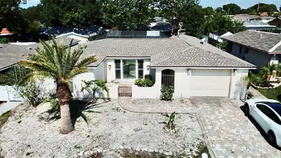 9016 HERMITAGE Lane